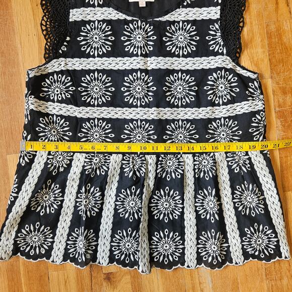 Skies Are Blue Top Womens M‎ Black White Embroidered Crochet Trim Boho Festival - Picture 6 of 12